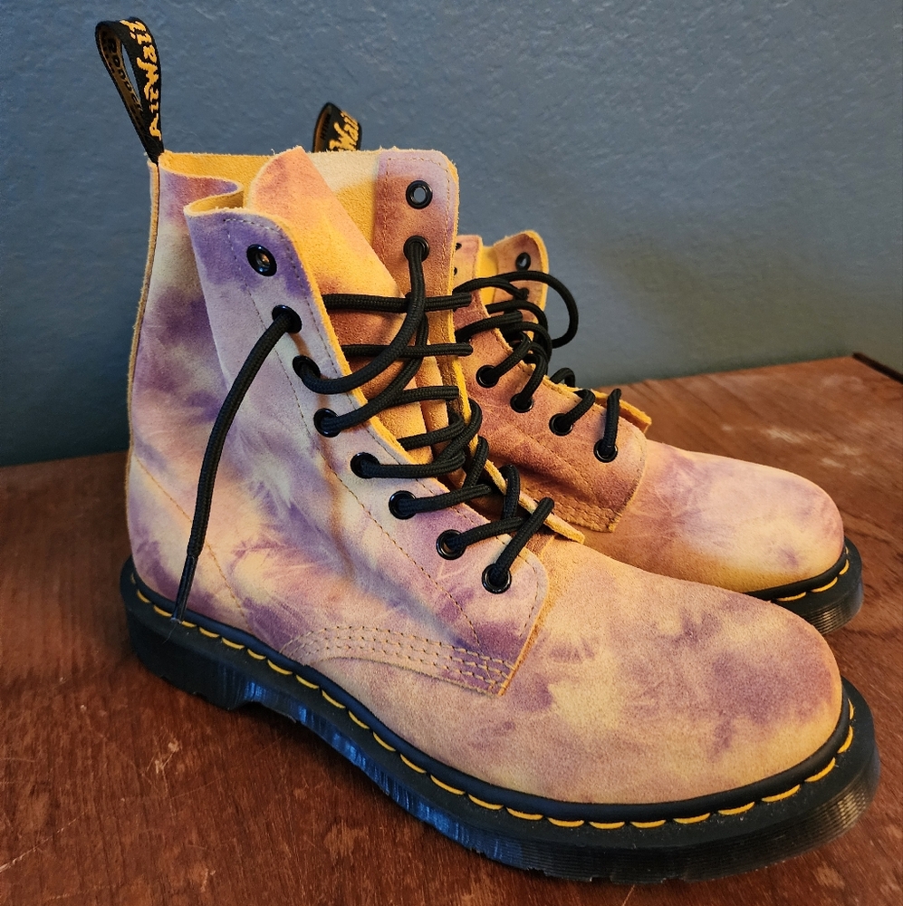 Dr. Martens women's 1460 Pascal tie dye leather suede boots size Womens US 10